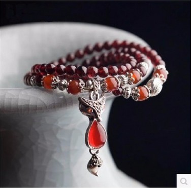 天然水晶酒红石榴石手链女3圈民族风狐狸银手串多圈多层古风饰品