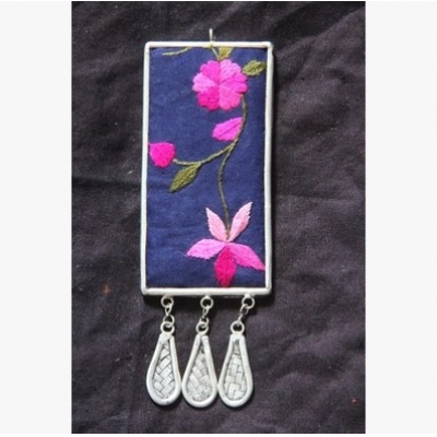 手工苗银苗绣刺绣吊坠 长方形吊穗流苏老绣片坠子