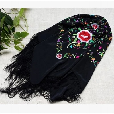 贵州苗族纯手工苗绣真丝披肩双面大方巾