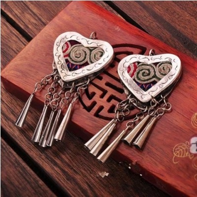 手工老苗刺绣片布艺耳环苗银吊穗三角形流苏