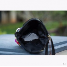 绣花包刺绣包休闲水桶包女士迷你小包斜挎包